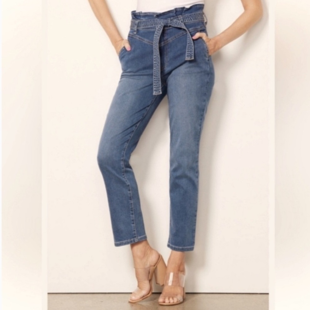 Kut from the Kloth High Rise Ankle Straight Leg Jeans Size 8 NWOT MISSING belt